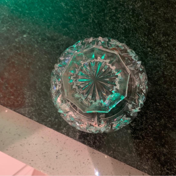 VINTAGE WATERFORD CRYSTAL ROSE BOWL - Picture 7 of 11